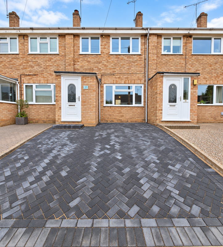 2 Bed Terraced House, Hawkwood Crescent, WR2
